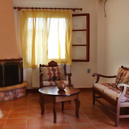 Ikaria Utopia - Cusco Studios Эвдилос Номер фото