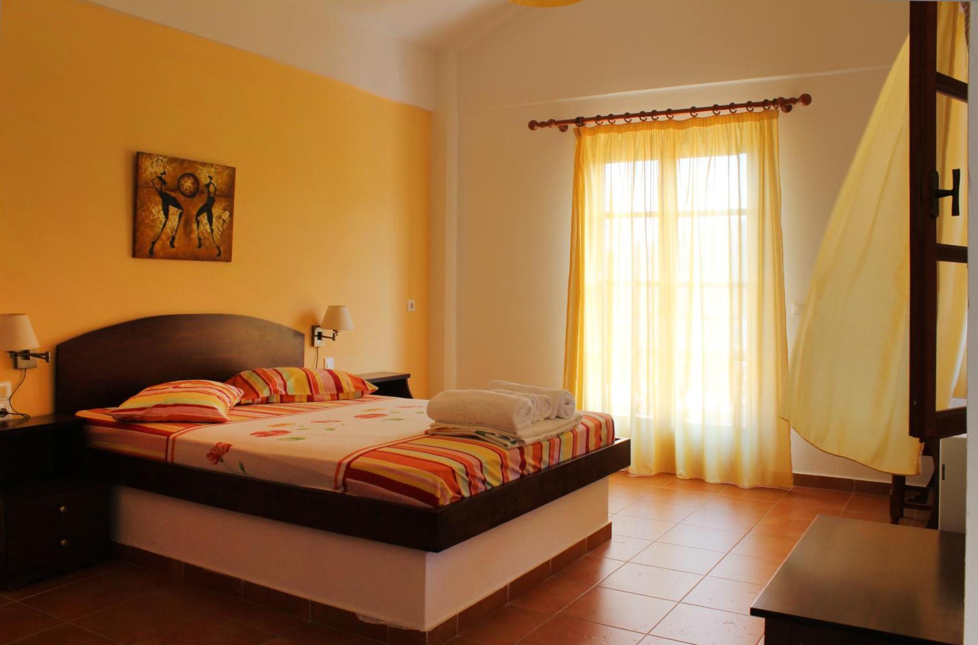 Ikaria Utopia - Cusco Studios Эвдилос Номер фото