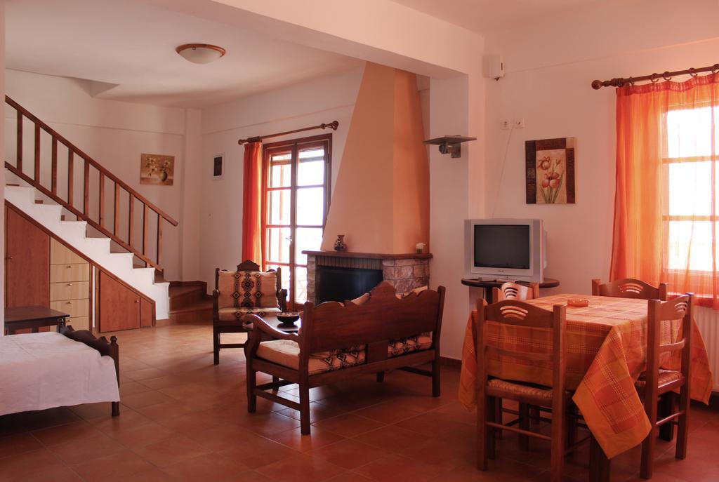 Ikaria Utopia - Cusco Studios Эвдилос Номер фото